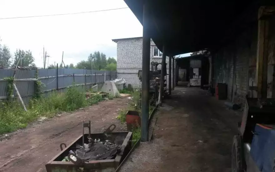 Литвиновская улица, 2