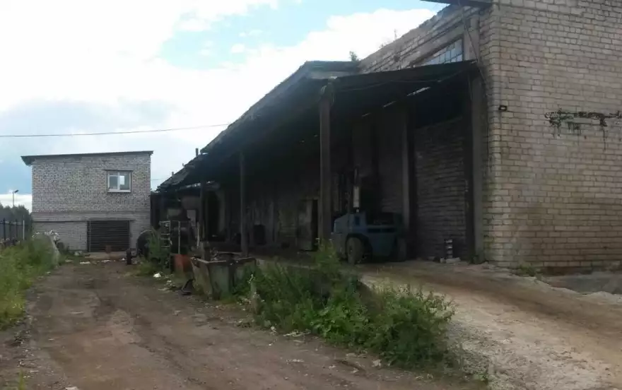 Литвиновская улица, 2