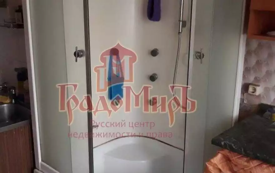 Коминтерна улица, 15