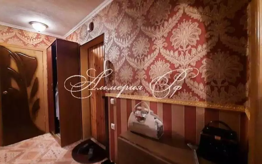 Добровольского, 8