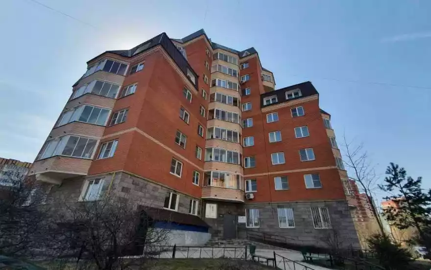 Вишнёвый б-р, 8