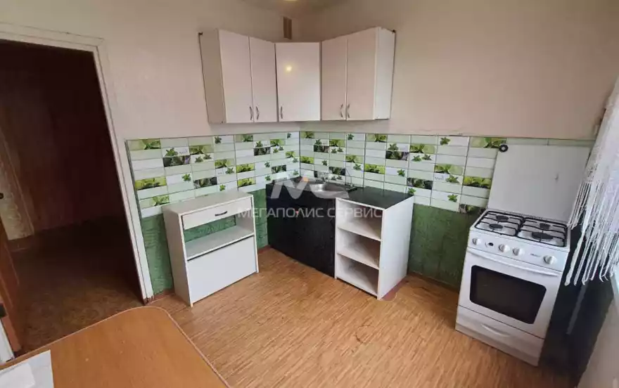 Зелёная улица, 74