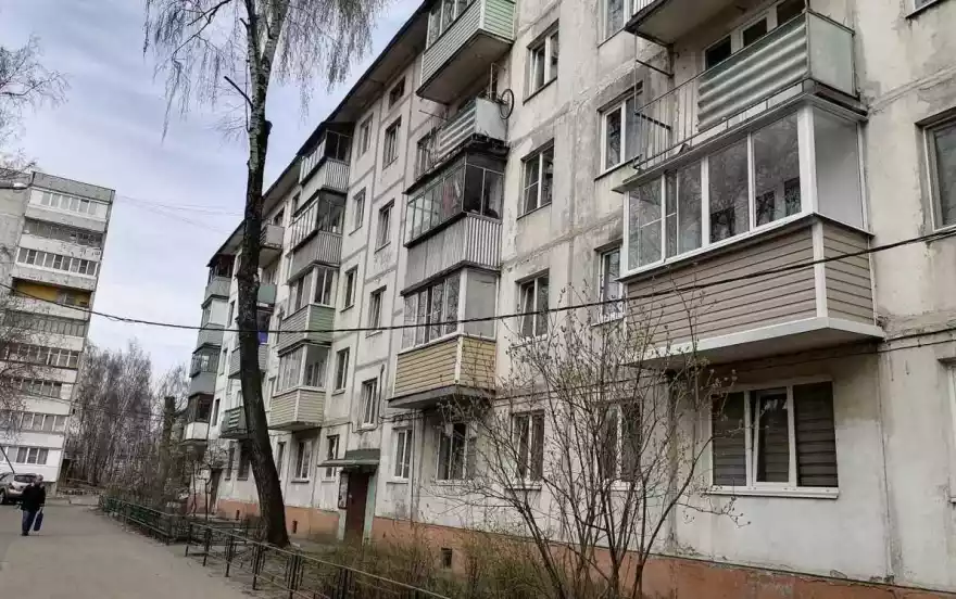 Бирюкова улица, 10