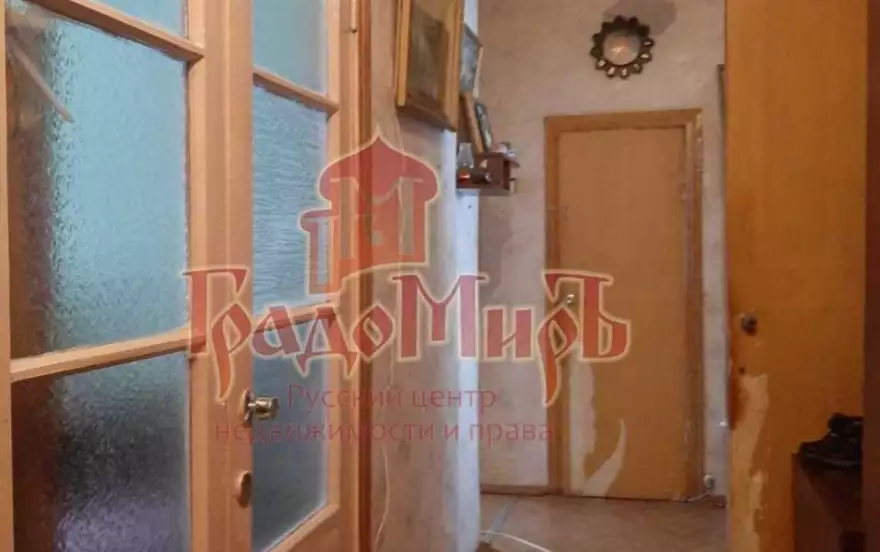 Кирьянова улица, 32