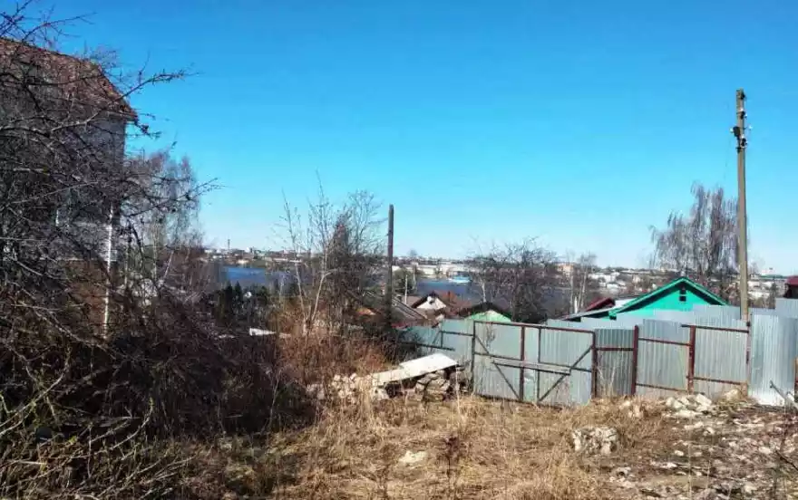 Холмовая улица, 14