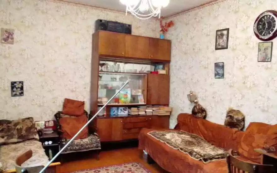 Госпитальная улица, дом 102