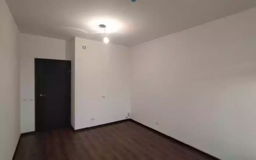 Новолитовская улица, 14