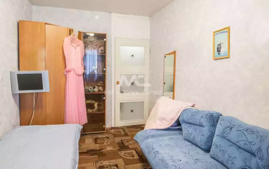 Мира улица, 18