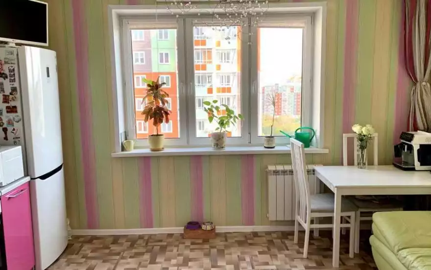 улица Любы Шевцовой, 74