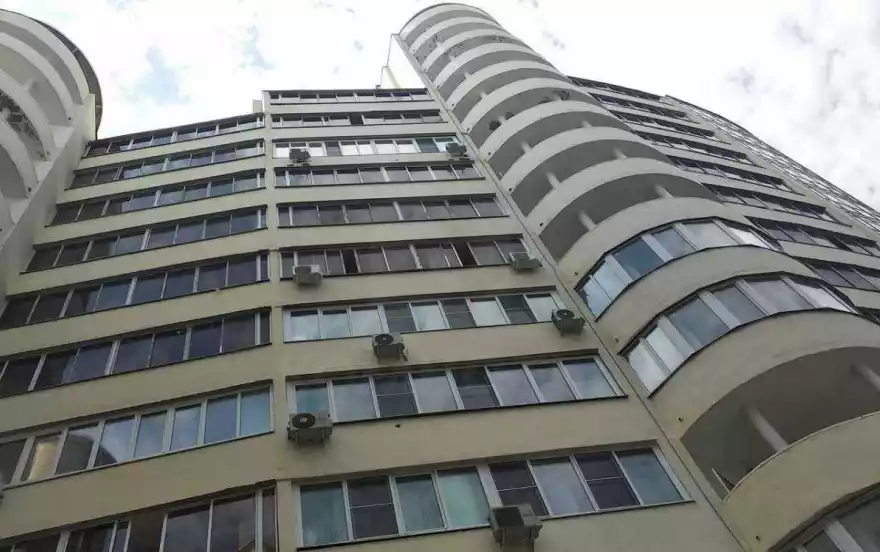 Дзержинского улица, дом 4