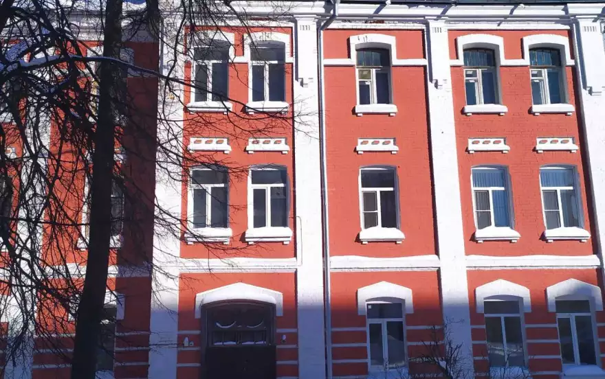 Калинина улица, 2