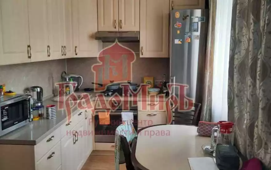 Маяковского улица, 5