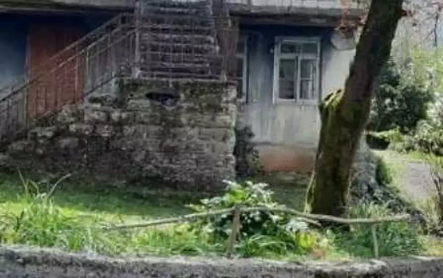 посёлок городского типа Чакви, Хала
