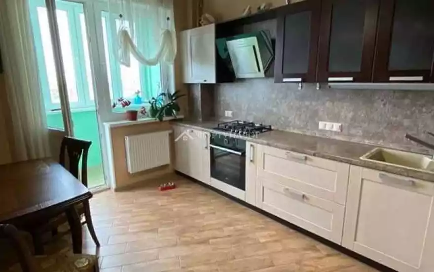 ул Крылова, 15к1