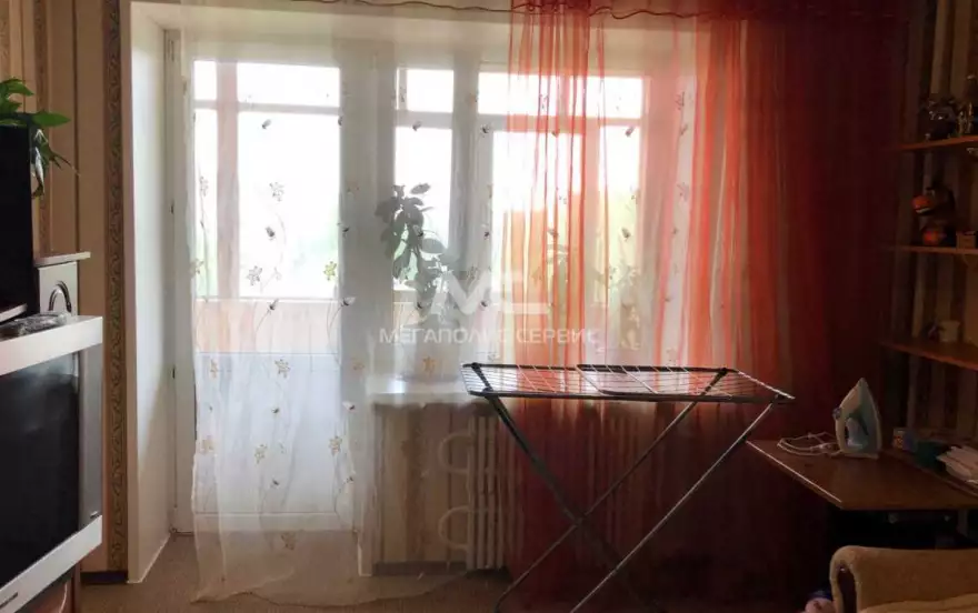 Мира улица, 18