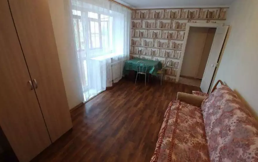Дзержинского улица, 6
