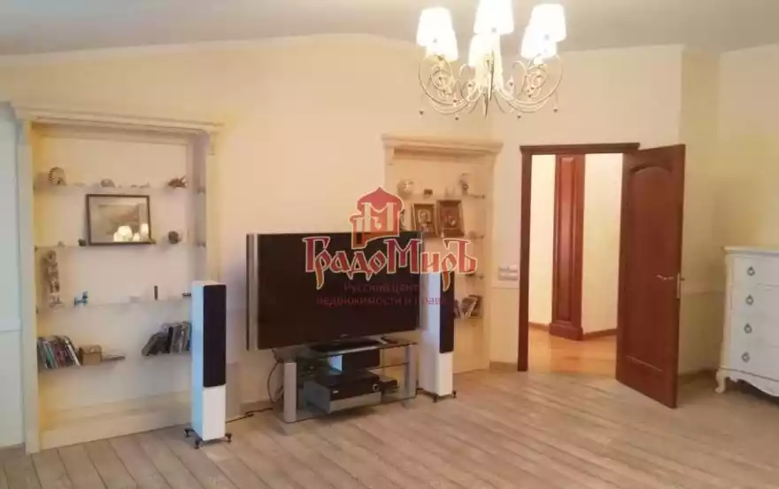 Вознесенская улица, 46