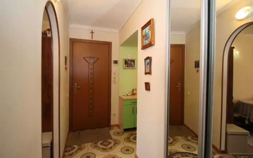 Одесская улица, 9