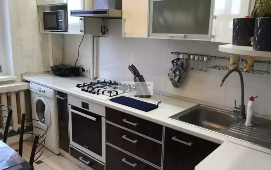 Алтайская улица, 2