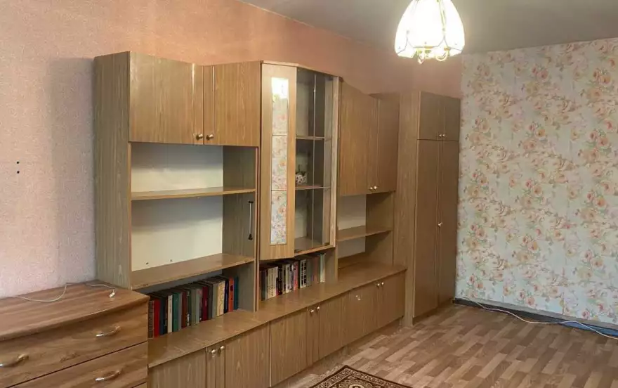 Урицкого улица, 33