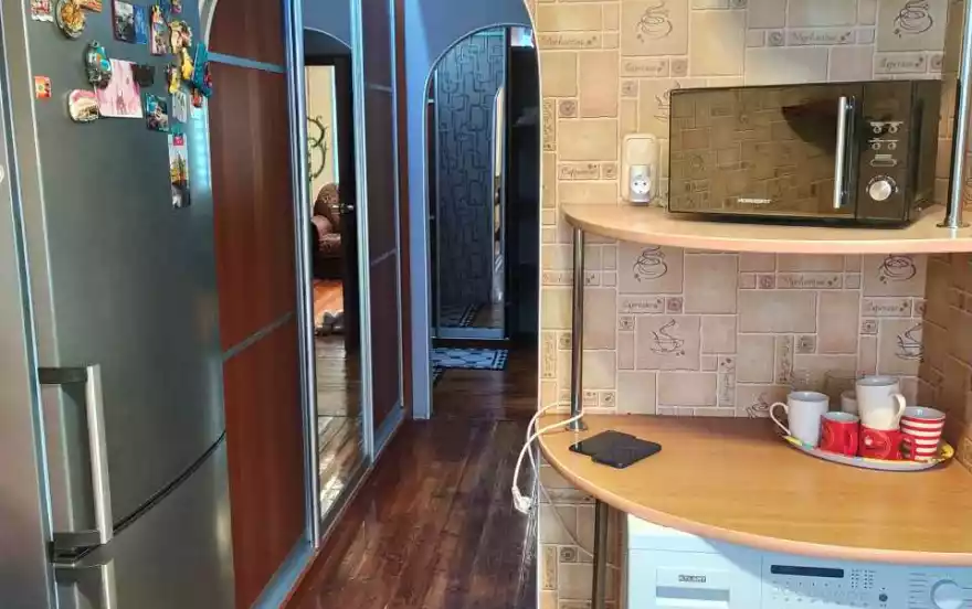 Зелёная улица, 3