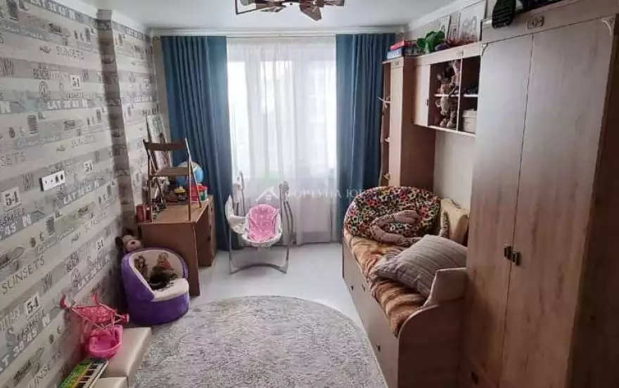 Крестьянская ул, 27