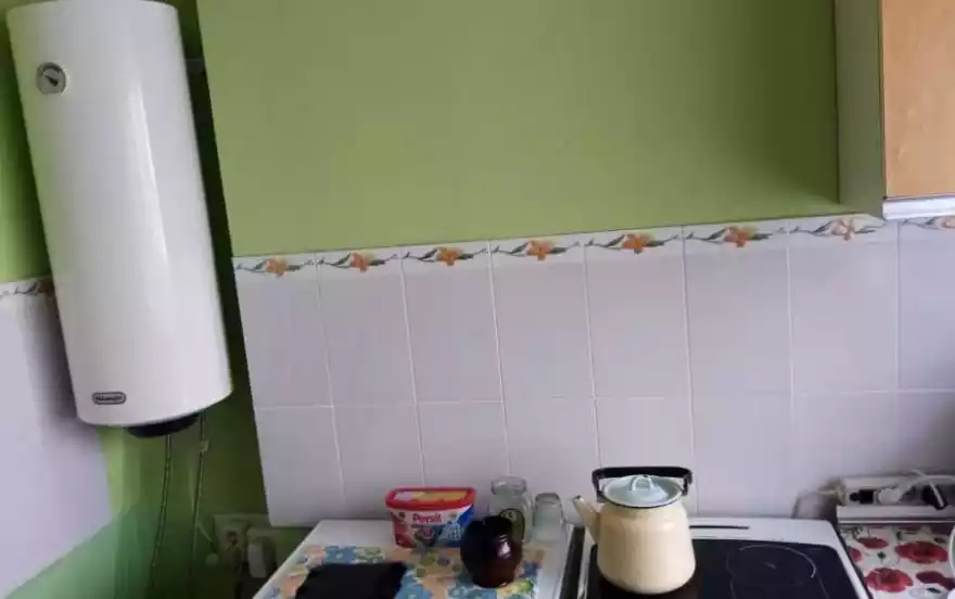 Кеульская, 13