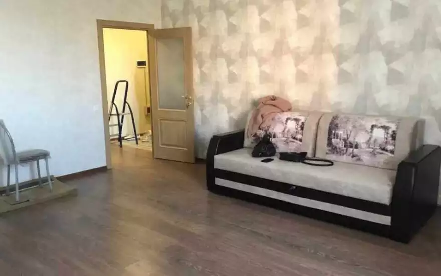 Андрея Белого улица, 1