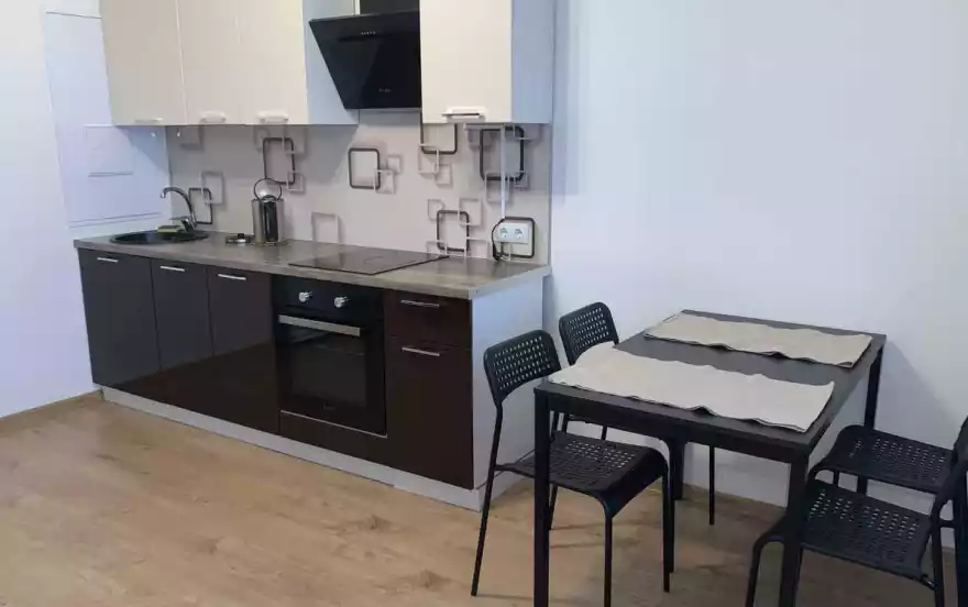 Бояринова улица, 11