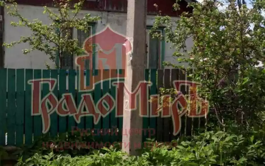 Приканальная улица