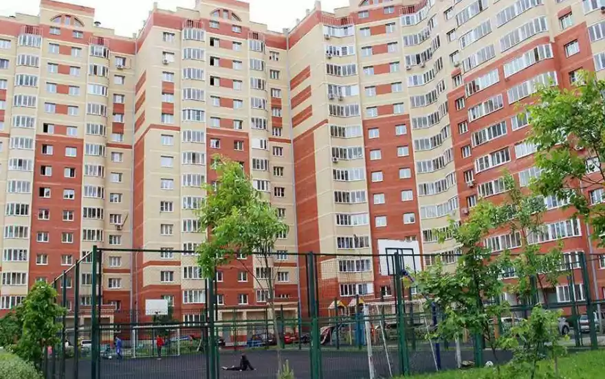 Молодёжная улица, 30