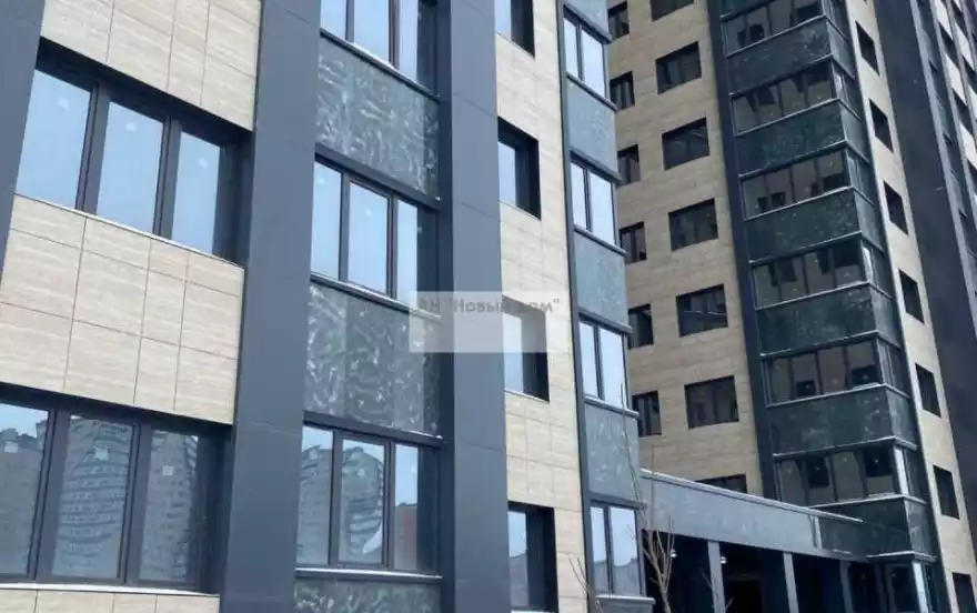 Домбайская улица, 10/2