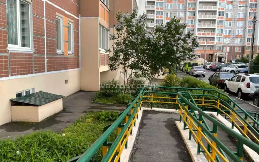 Академика Доллежаля улица, 18