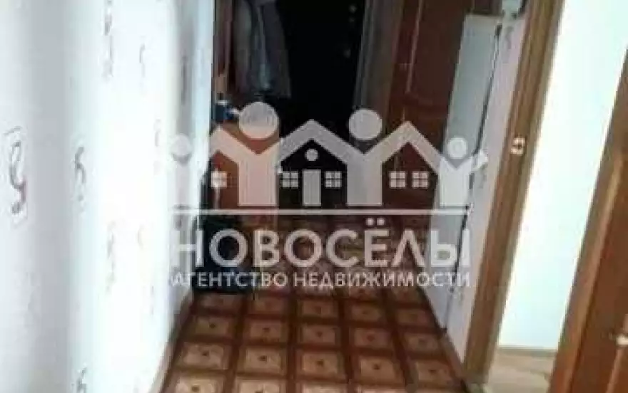 Весенняя улица, 21