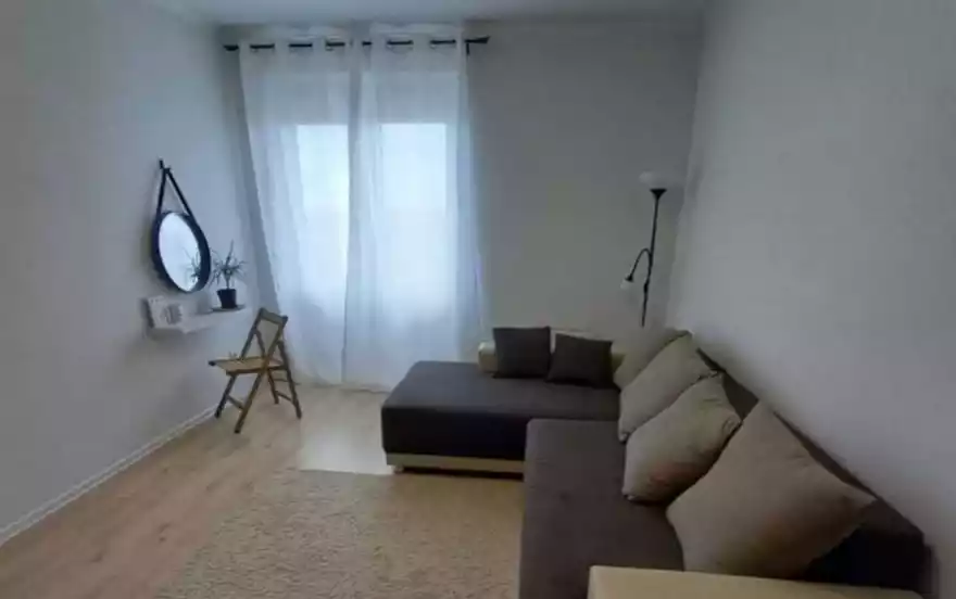 Дзержинского улица, 98