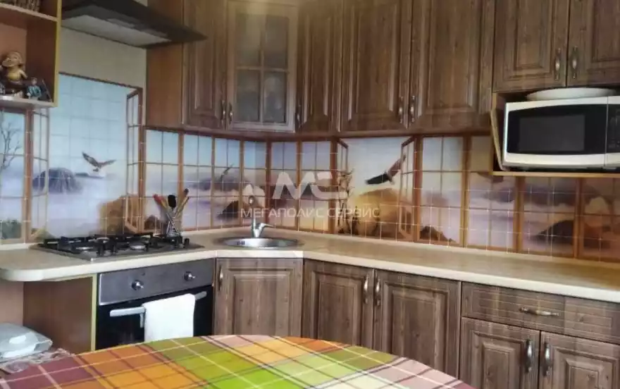 Звёздная улица, 61