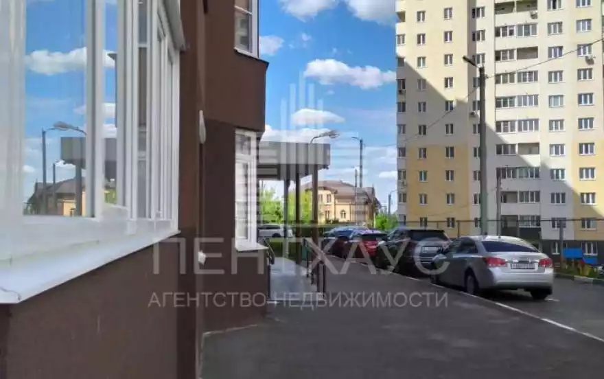 Крайнова ул., 3