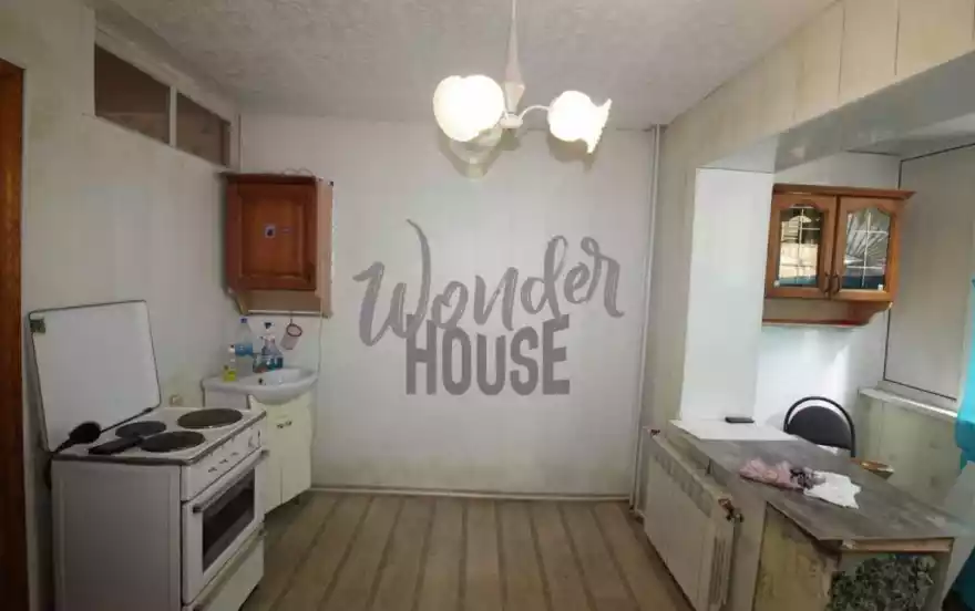 Республики улица, 241