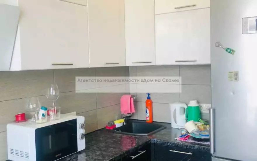 Академика Легостаева улица, 8