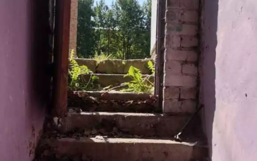 Привокзальная пл, 12а
