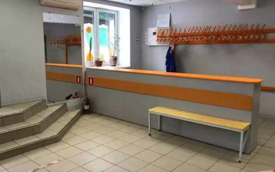 Кедрова улица, 13