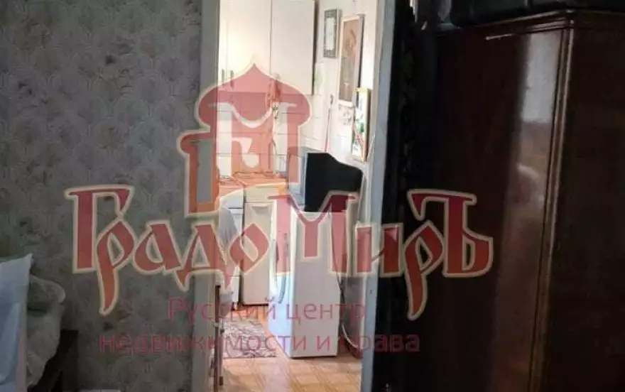 Надсоновская улица, 21