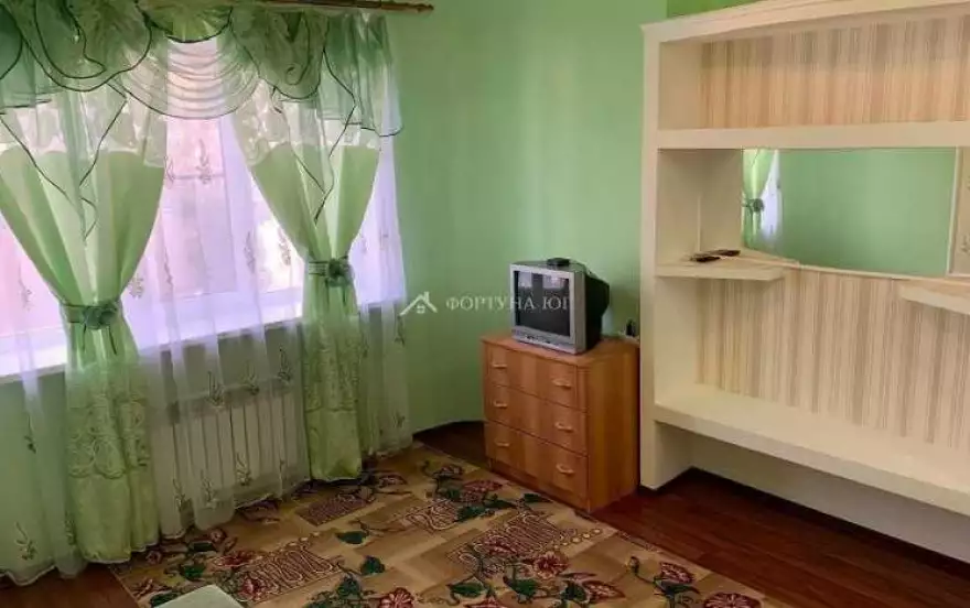 Кати Соловьяновой ул