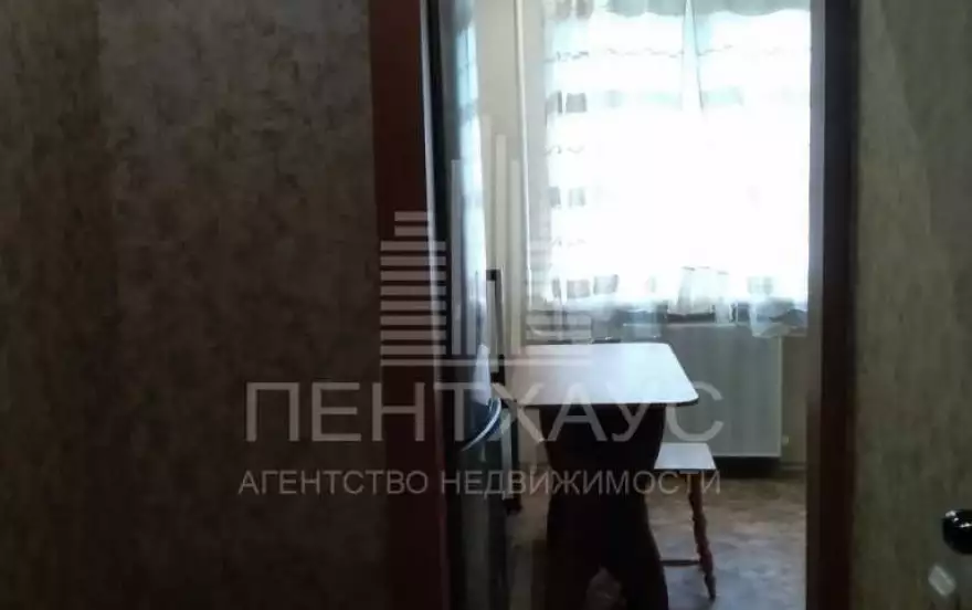 Комиссарова ул., 9