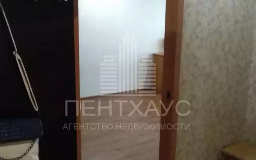 Комиссарова ул., 9