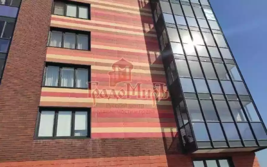 1-й Ударной Армии улица, 95