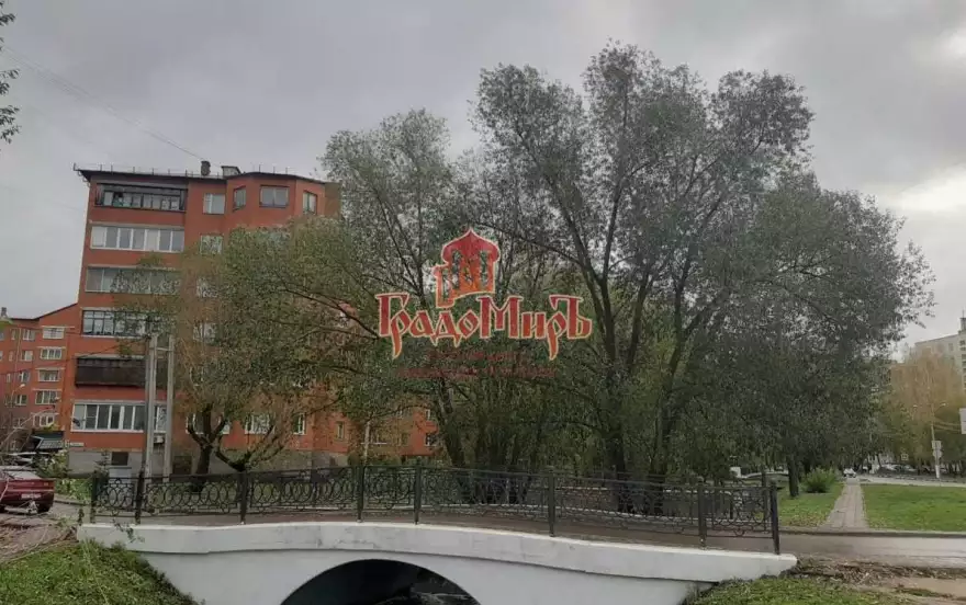 Оборонная улица, 6
