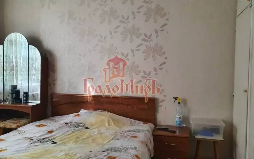 Большевистская улица, 1