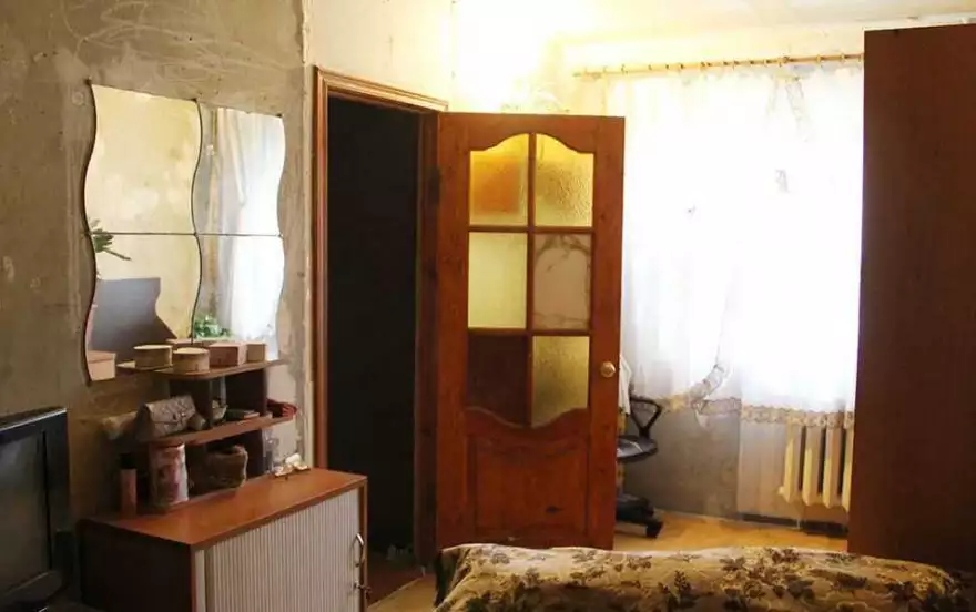 Коммунистическая улица, 12
