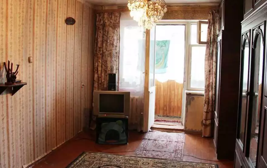 Коммунистическая улица, 12